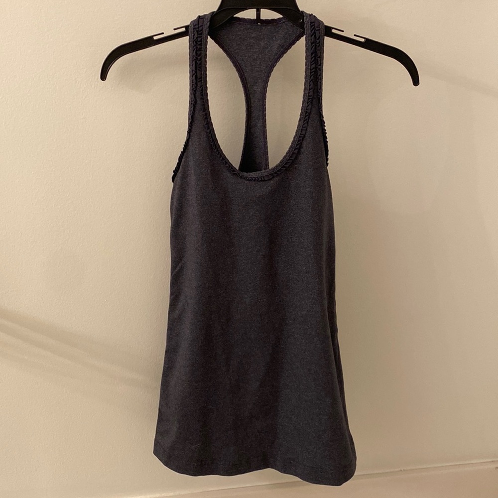 Lululemon tank top